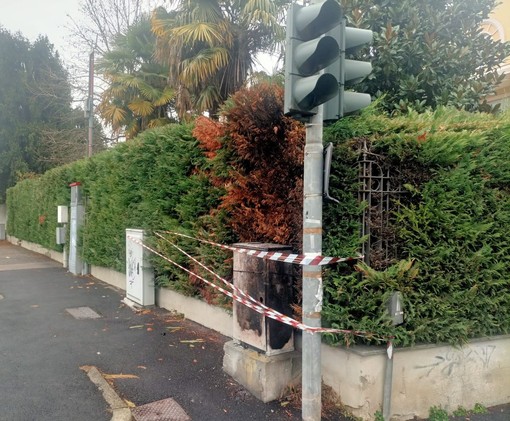 Moncalieri, una raccolta firme per chiedere il ripristino del semaforo rotto di strada Rigolino