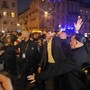 Bagno di folla in piazza Carlo Alberto per il blue carpet dei tennisti: Sinner il più acclamato [FOTO E VIDEO]