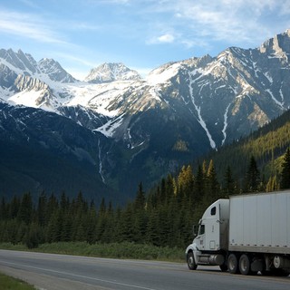 L’importanza del tachigrafo per il camion nella logistica dei trasporti