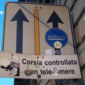 In Vanchiglia la telecamera che multa chi non rispetta la corsia bus