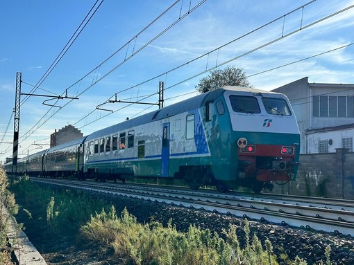 Bruzolo, sospesa la circolazione dei treni per un investimento