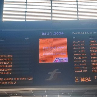 Sciopero treni, a Torino non si parte: corse cancellate e grossi ritardi