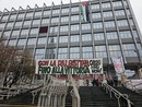 &quot;Con la Palestina fino alla vittoria&quot;. Studenti, docenti e sindacati in sciopero per Gaza