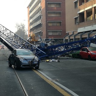 Crollo gru in via Genova, il Comune di Torino riceve 55 mila euro