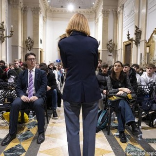 “Voci di coraggio”, con la Polizia di Stato contro le violenze di genere