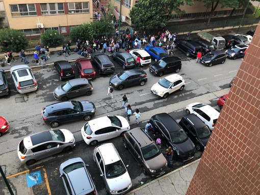 Oltre 650 persone firmano una petizione per dire no all'area pedonale sperimentale in via Lancia