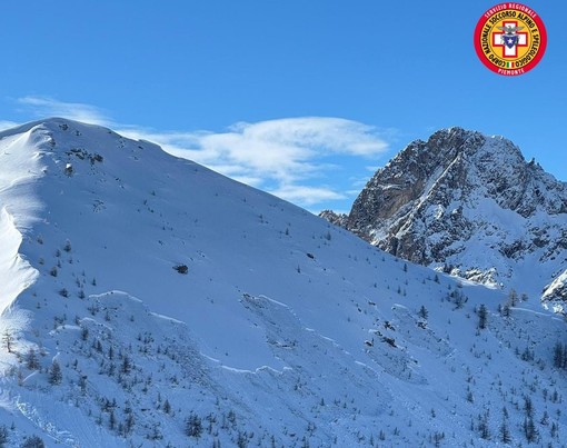 Grossa valanga nella zona del Vallon Cros, non risultano vittime