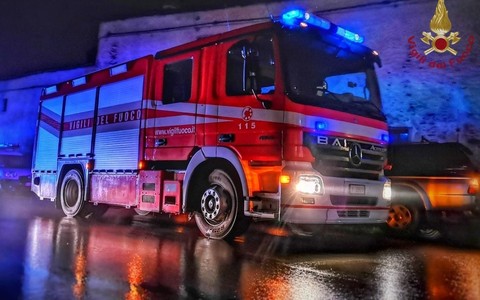 Fuga di gas in corso Monte Cucco: sul posto i Vigili del Fuoco