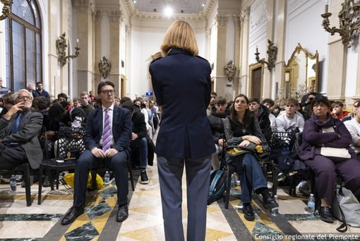 “Voci di coraggio”, con la Polizia di Stato contro le violenze di genere