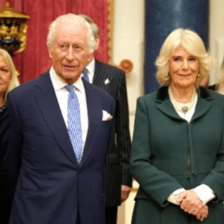 Il segreto della felicità di Carlo e Camilla? Trascorrere weekend separati