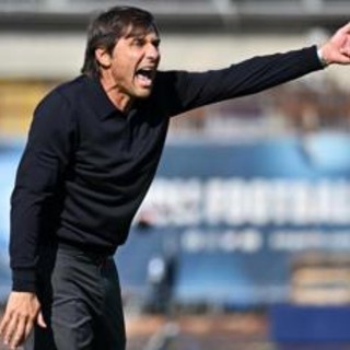 Napoli, Conte: &quot;Faremo il massimo fino alla fine. Kvara sta discutendo del rinnovo&quot;