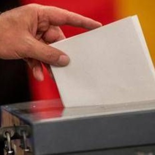 Germania, 10 giorni al voto: confronto tv tra Scholz, Merz, Habeck e Weidel