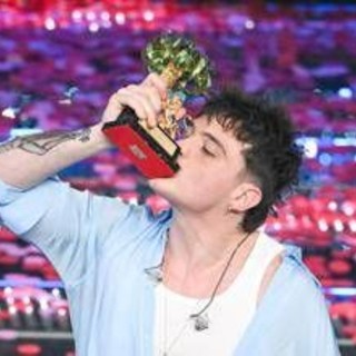 &quot;Olly vince Sanremo 2025&quot;, Pinuccio e Striscia lo sapevano dal 5 febbraio