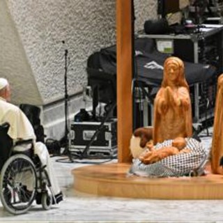 Vaticano: &quot;Kefiah sul Bambinello un'aggiunta dell'artista&quot;