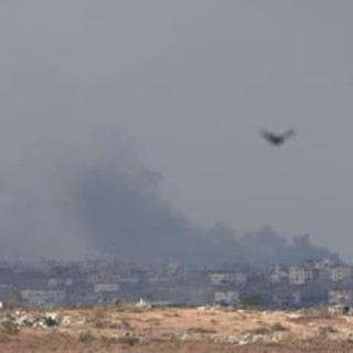 Gaza, raid su Jabalya. Media: &quot;33 morti, 13 erano bambini&quot;