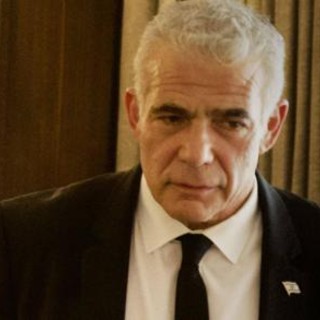 Israele, le accuse di Lapid sull'attacco del 7 ottobre: &quot;Il governo era stato avvertito&quot;