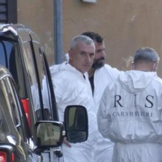 Neonati sepolti, autopsia rivela morte dopo parto primogenito Chiara Petrolini