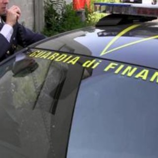 Borse griffate e biglietti per la Scala, generale dei carabinieri Liporace arrestato per corruzione