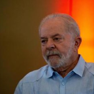 Lula cade in casa, &quot;lieve emorragia cerebrale&quot; per il presidente del Brasile