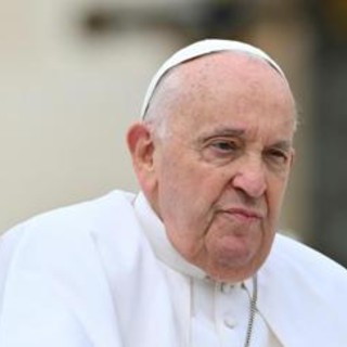 Papa Francesco: &quot;Brutte le suore con la faccia di aceto&quot;