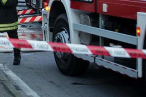 Palermo, fiamme in appartamento: morto un uomo