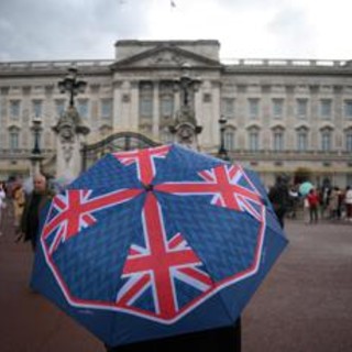 Buckingham Palace 'chiude' per lavori, alcune stanze saranno restaurate