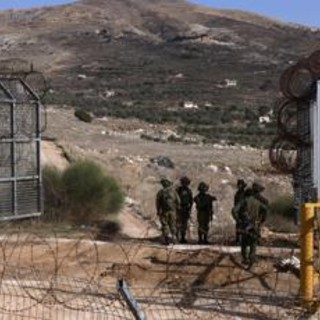 Siria, truppe Israele avanzano nel Golan. Netanyahu: &quot;Alture nostre per l'eternità&quot;