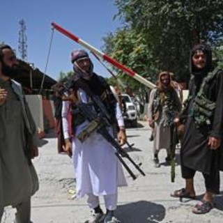 Afghanistan, giornalista fugge da Talebani: da Russia costretta a tornare a Kabul