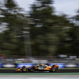 Gp Italia, Norris pole e prima fila McLaren: Ferrari insegue