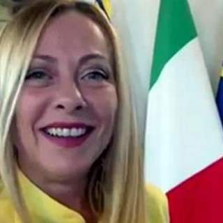 Meloni torna al lavoro e prepara vertice a tre: &quot;Avanti ancor più determinata&quot;