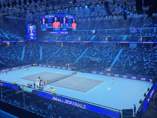 Le Atp Finals perdono Alcaraz: un grande Zverev lo batte in 2 set